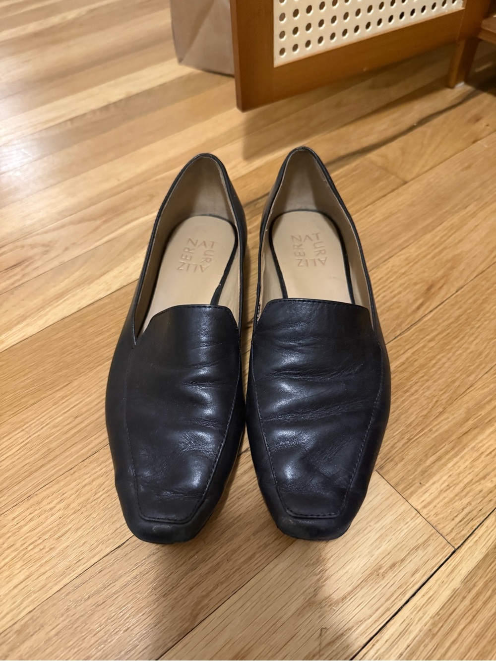 Black Leather women’s naturalizer Slip-On Loafers